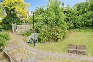 Photo 30- click for photo gallery